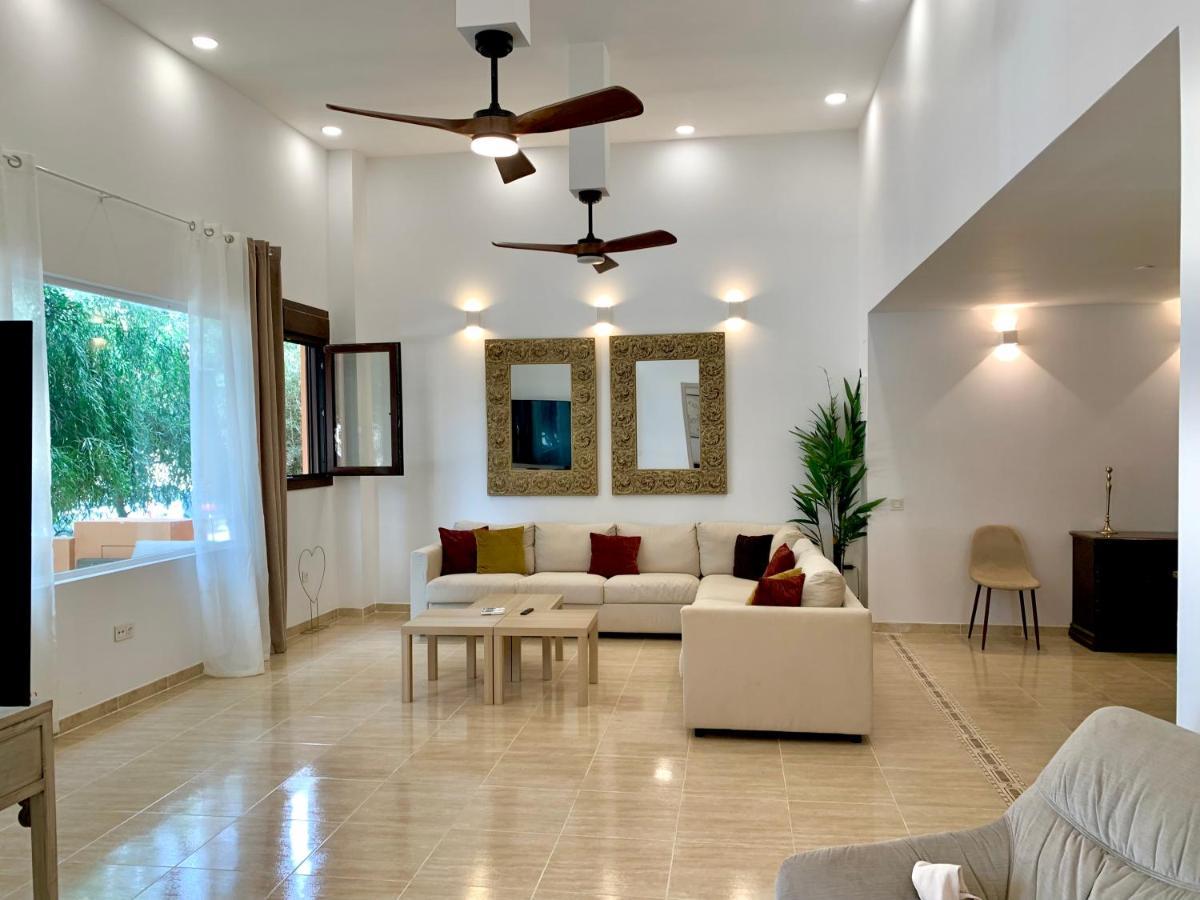 Amplia Vivienda New Para12 Pers A 4 Min Caminando De Playa Con Terraza, Piscina Com, Wifi, Ventiladores De Techo, Lavavajillas Roquetas de Mar Esterno foto